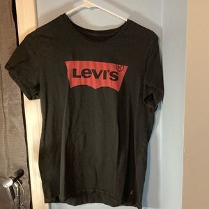 Levi black T-shirt size large